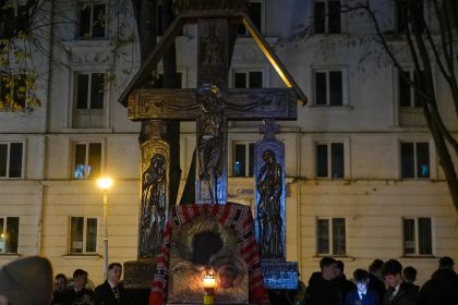 Căminele Universităţii „Dunărea de Jos” din Galaţi au fost binecuvântate – fotografia 1