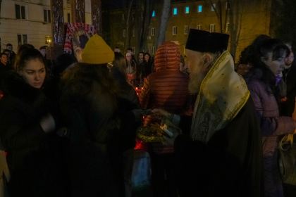 Căminele Universităţii „Dunărea de Jos” din Galaţi au fost binecuvântate – fotografia 29