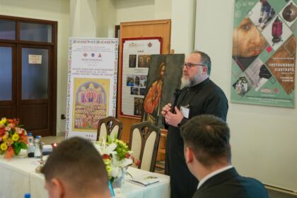 Simpozion interseminarial şi expoziţie la Muzeul eparhial din Galaţi – fotografia 26