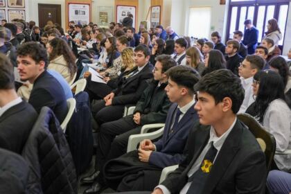 Simpozion interseminarial şi expoziţie la Muzeul eparhial din Galaţi – fotografia 29