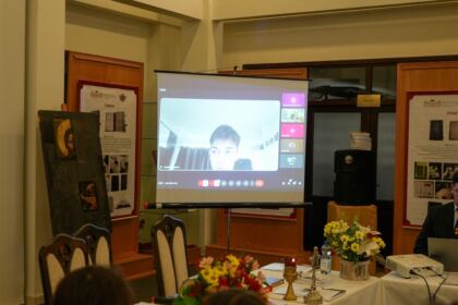 Simpozion interseminarial şi expoziţie la Muzeul eparhial din Galaţi – fotografia 62
