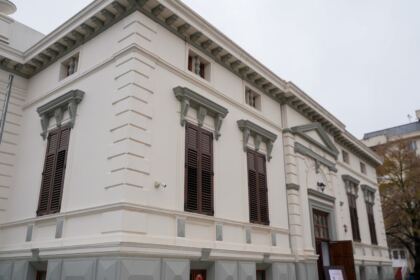 Ediţia a IV-a a expoziţiei de icoane „Apostolat la Dunărea de Jos“ – fotografia 1