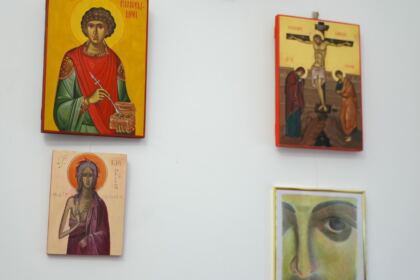 Ediţia a IV-a a expoziţiei de icoane „Apostolat la Dunărea de Jos“ – fotografia 5