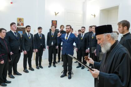 Ediţia a IV-a a expoziţiei de icoane „Apostolat la Dunărea de Jos“ – fotografia 23
