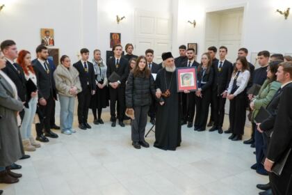 Ediţia a IV-a a expoziţiei de icoane „Apostolat la Dunărea de Jos“ – fotografia 39
