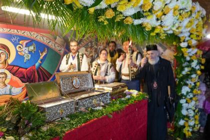 Tradiţionalul pelerinaj al luminii la Galaţi – fotografia 15