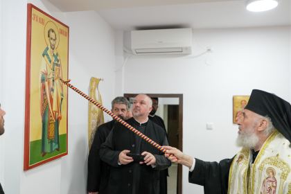 Binecuvântarea lucrăilor de reamenajare la Cantina „Sf. Nicolae şi Sf. Ioan Gură de Aur” a Centrului eparhial – fotografia 23