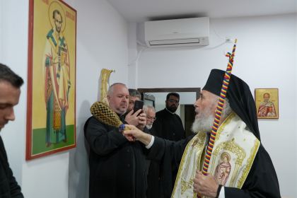 Binecuvântarea lucrăilor de reamenajare la Cantina „Sf. Nicolae şi Sf. Ioan Gură de Aur” a Centrului eparhial – fotografia 26
