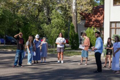 Activităţi cu tinerii la Aşezământul „Sf. M. Mc. Pantelimon” – Lacu Sărat – fotografia 11
