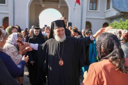 Hramul Mănăstirii „Naşterea Maicii Domnului” – Cudalbi – fotografia 11