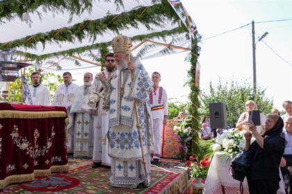 Hramul Mănăstirii „Naşterea Maicii Domnului” – Cudalbi – fotografia 42