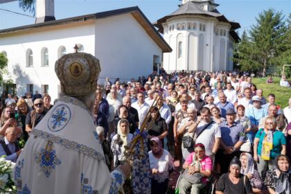 Hramul Mănăstirii „Naşterea Maicii Domnului” – Cudalbi – fotografia 45