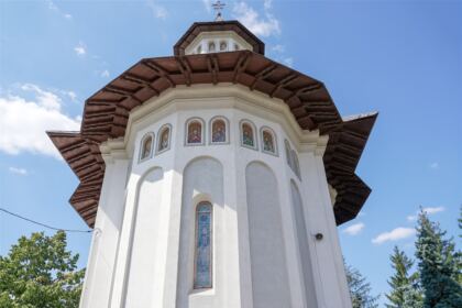 Hramul Mănăstirii „Naşterea Maicii Domnului” – Cudalbi – fotografia 55