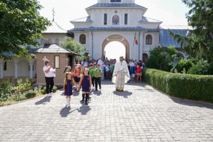Hramul Mănăstirii „Naşterea Maicii Domnului” – Cudalbi – fotografia 71