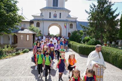 Hramul Mănăstirii „Naşterea Maicii Domnului” – Cudalbi – fotografia 72