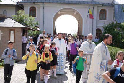 Hramul Mănăstirii „Naşterea Maicii Domnului” – Cudalbi – fotografia 73