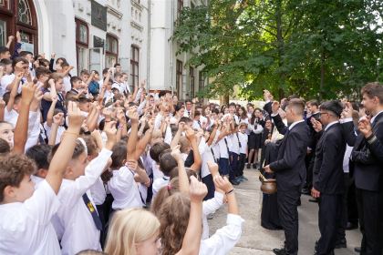Binecuvântare pentru un nou an şcolar la Seminarul Teologic „Sf. Andrei” – fotografia 60