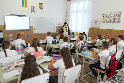 Binecuvântare pentru un nou an şcolar la Seminarul Teologic „Sf. Andrei” – fotografia 74