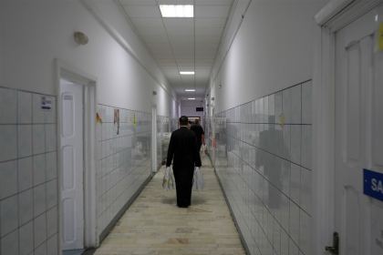 Daruri pentru 20 de copii orfani şi 80 de bolnavi, la Brăila – fotografia 23