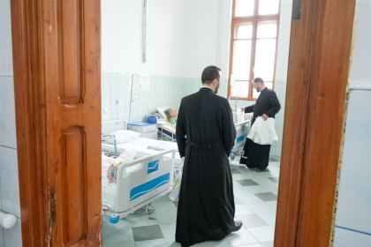 Daruri pentru 20 de copii orfani şi 80 de bolnavi, la Brăila – fotografia 31