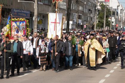 Pelerinajul de Florii în Arhiepiscopia Dunării de Jos – fotografia 23