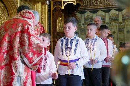 Rânduiala spălării picioarelor la Catedrala Arhiepiscopală din Galaţi – fotografia 18