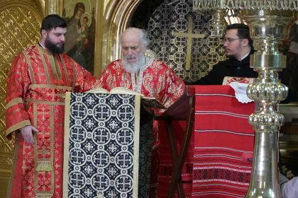 Rânduiala spălării picioarelor la Catedrala Arhiepiscopală din Galaţi – fotografia 32