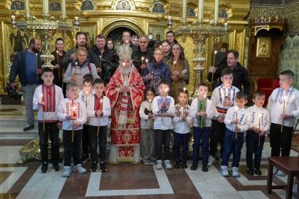 Rânduiala spălării picioarelor la Catedrala Arhiepiscopală din Galaţi – fotografia 50