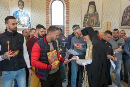 Duminica Învierii la Penitenciarul din Galaţi – fotografia 30