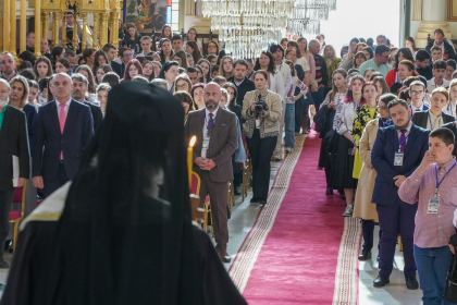 Festivitatea de premiere a elevilor olimpici la Religie – fotografia 36