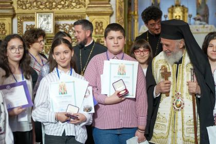 Festivitatea de premiere a elevilor olimpici la Religie – fotografia 56