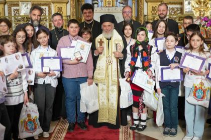 Festivitatea de premiere a elevilor olimpici la Religie – fotografia 57