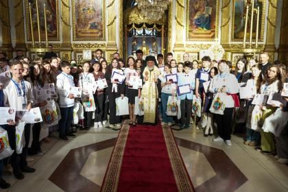 Festivitatea de premiere a elevilor olimpici la Religie – fotografia 61