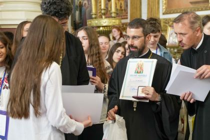 Festivitatea de premiere a elevilor olimpici la Religie – fotografia 69