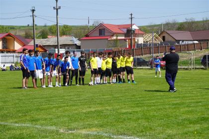 Ediţia a XI-a a Campionatului şcolar de fotbal „Tinereţe şi credinţă” – fotografia 15