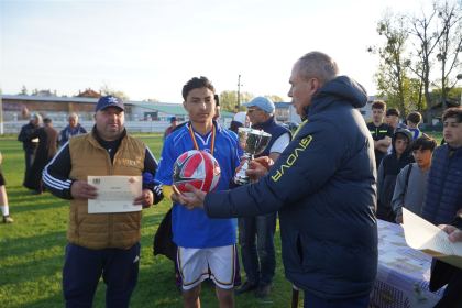 Ediţia a XI-a a Campionatului şcolar de fotbal „Tinereţe şi credinţă” – fotografia 27