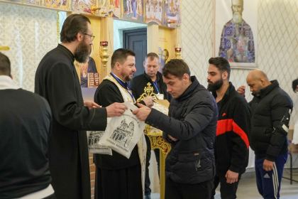 Rugăciune şi milostenie în Duminica Înfricoşătoarei Judecăţi – fotografia 11