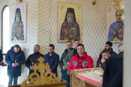 Rugăciune şi binecuvântare pentru persoanele private temporar de libertate din Penitenciarul Galaţi – fotografia 22