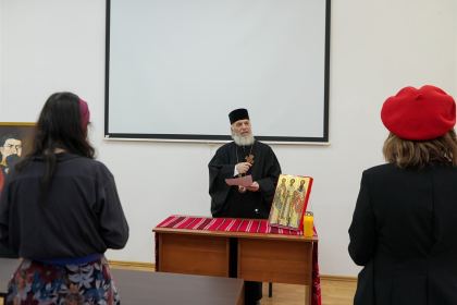 Simpozion studenţesc dedicat Sfinţilor Trei Ierarhi, la Galaţi – fotografia 7