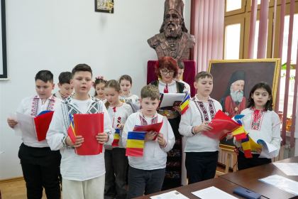Simpozion studenţesc dedicat Sfinţilor Trei Ierarhi, la Galaţi – fotografia 28