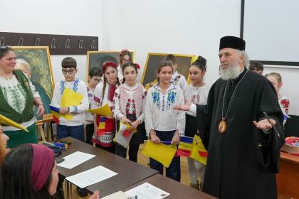 Simpozion studenţesc dedicat Sfinţilor Trei Ierarhi, la Galaţi – fotografia 33