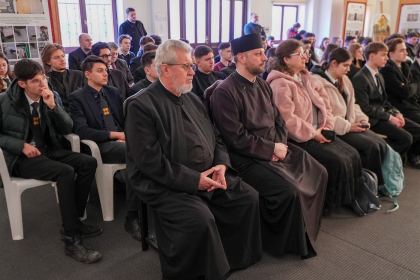 Simpozion interliceal dedicat Sfinţilor Trei Ierarhi – fotografia 12