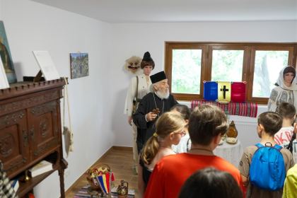 „Semințe de lumină pentru suflet și minte“: Școală de vară pentru 50 de elevi din Galați, la Seminarul Teologic Ortodox – fotografia 62
