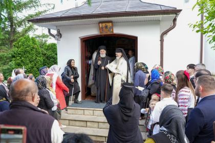 Sărbătoarea tinerilor la Mănăstirea Buciumeni – fotografia 5