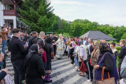 Sărbătoarea tinerilor la Mănăstirea Buciumeni – fotografia 11