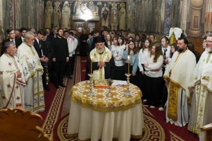 Revedere după trei decenii şi curs festiv la Seminarul Teologic „Sf. Andrei“ din Galaţi – fotografia 24