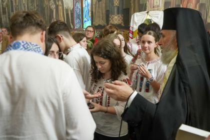Revedere după trei decenii şi curs festiv la Seminarul Teologic „Sf. Andrei“ din Galaţi – fotografia 30