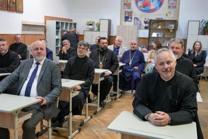 Revedere după trei decenii şi curs festiv la Seminarul Teologic „Sf. Andrei“ din Galaţi – fotografia 54