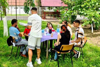 „Duminica părinților și a copiilor” a adus speranță și lacrimi de bucurie dincolo de gratii – fotografia 11