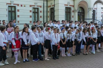 Serbare de sfârșit de an școlar pentru elevii seminariști gălățeni – fotografia 6